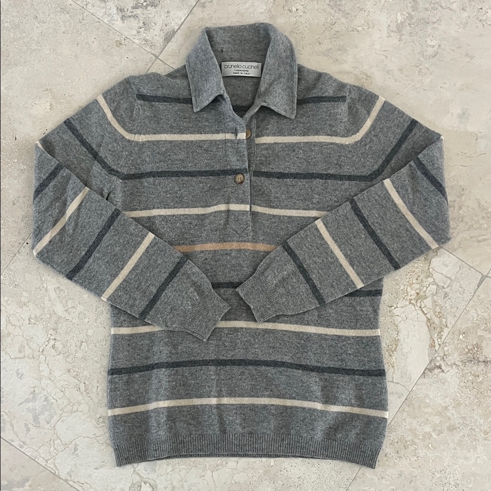 Brunello Cucinelli Cashmere Gray and Cream Striped Sweater super soft elegant.